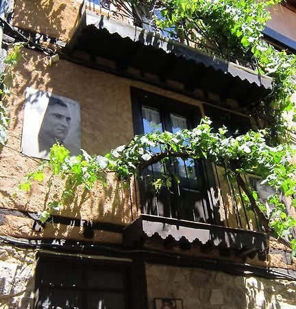 Casa De La Parra Villa Могарас Екстериор снимка